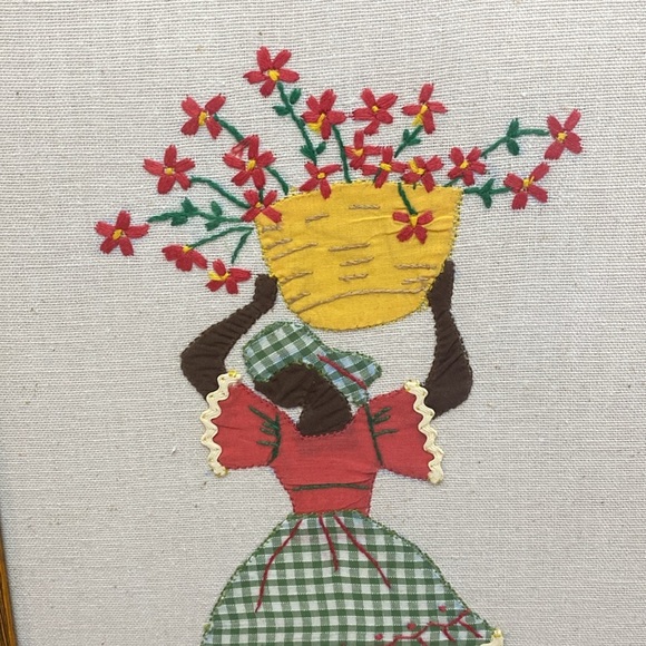 Set of 2 Vintage 70s Crewel Embroidered
Folk Art Framed - Picture 3 of 16